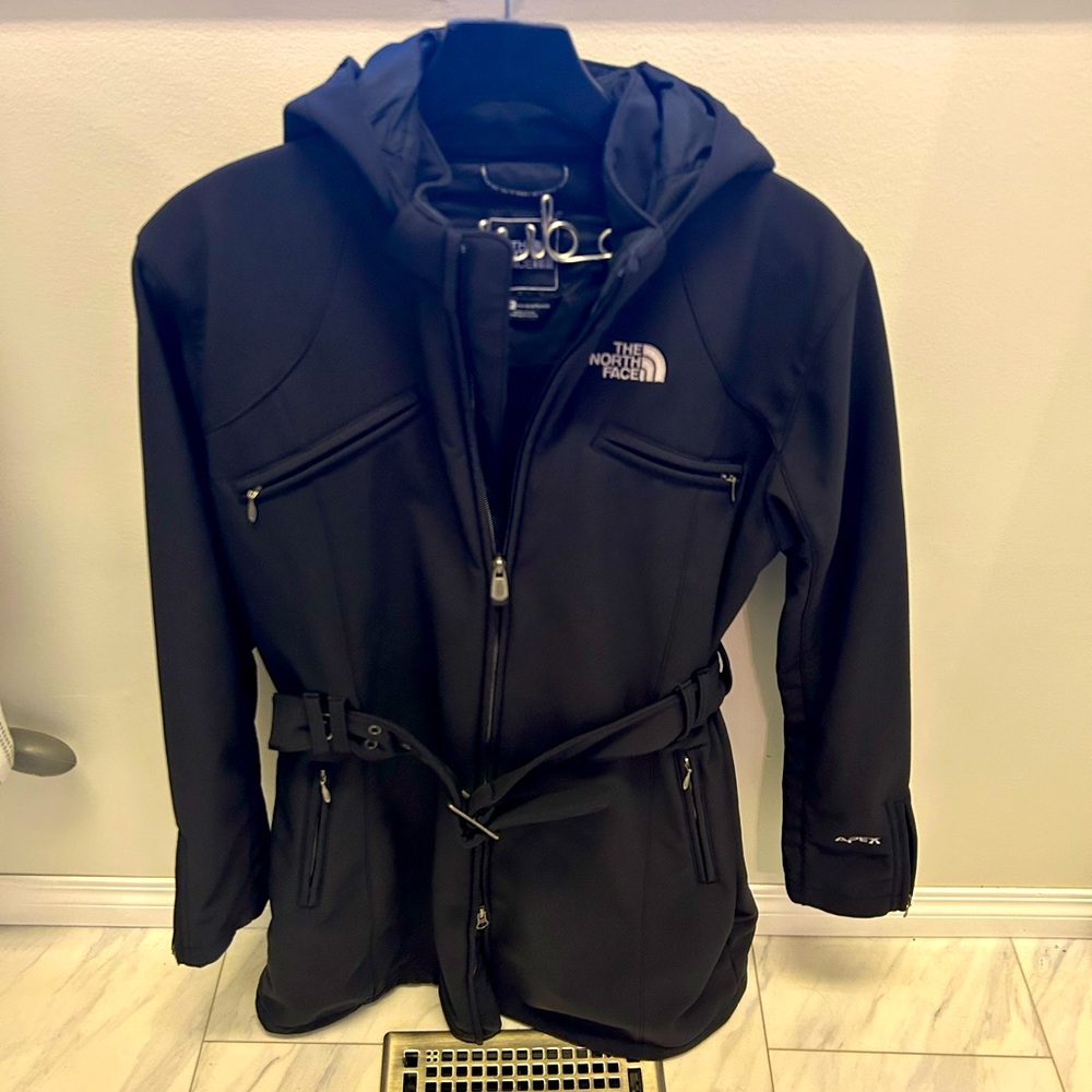 Women’s north face coat